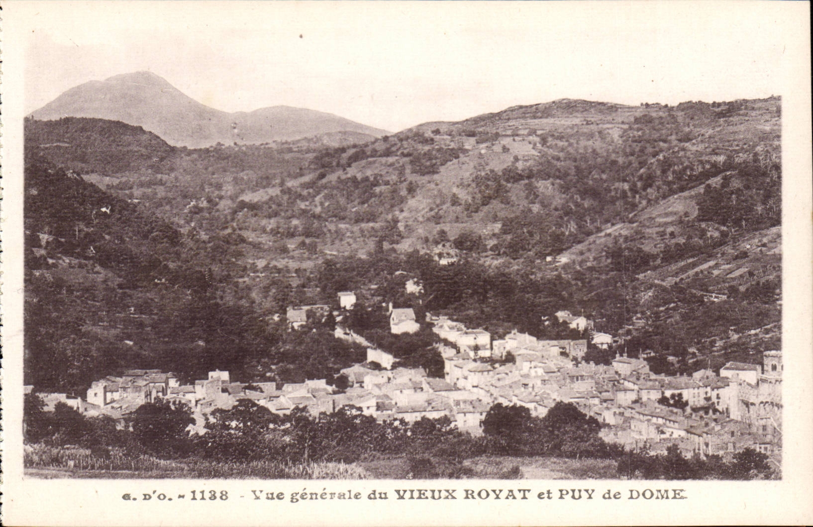 CPA Ansicht des alten Mannes Royat und Puy de Dome