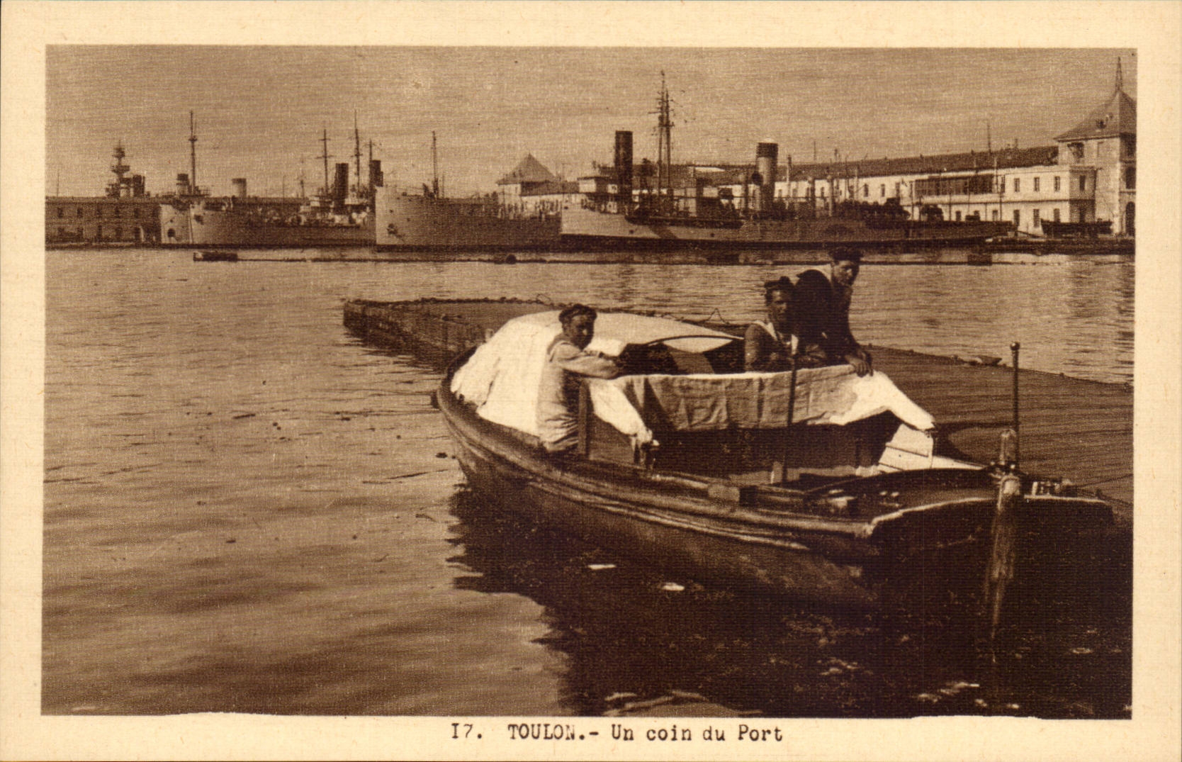 CPA Toulon a corner of the port