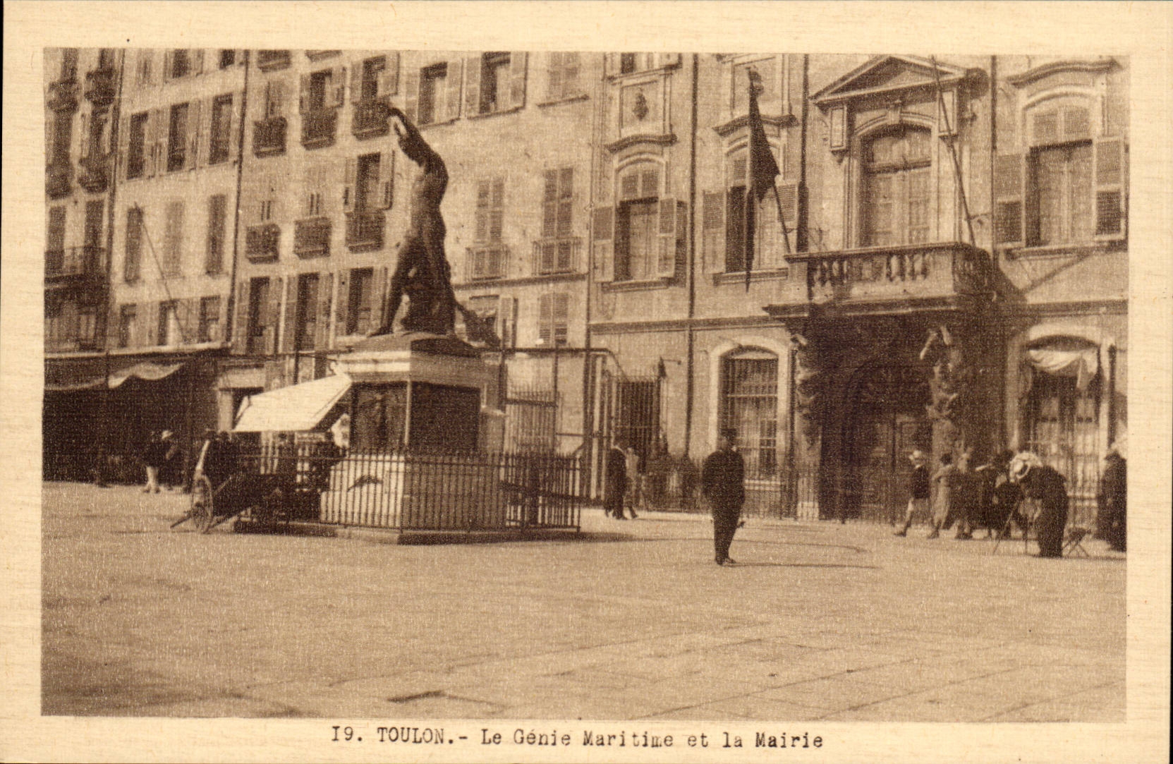 CPA Toulon marine engineering and the town hall