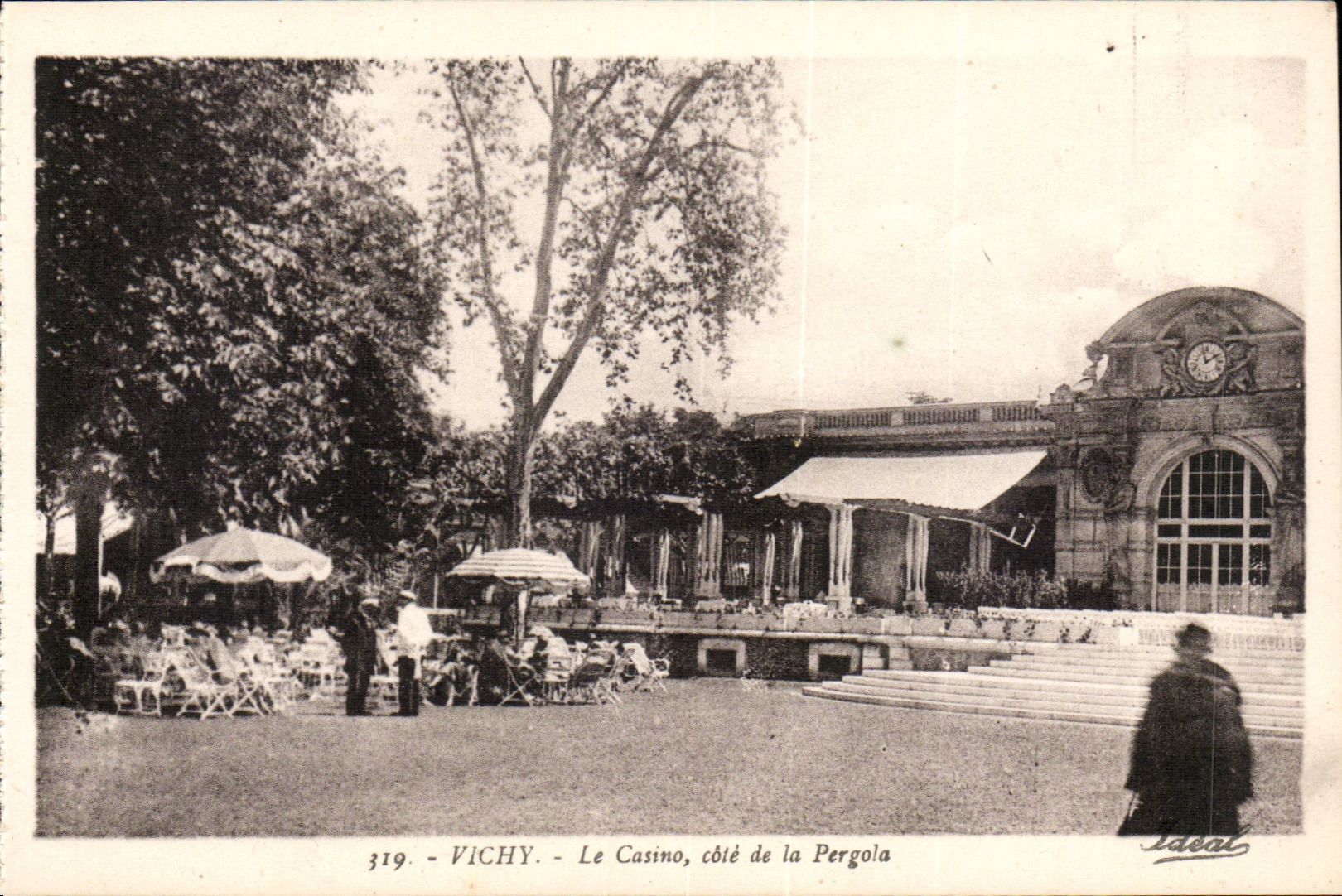Vichy - Le Casino - Cote de la Pergola - CPA 