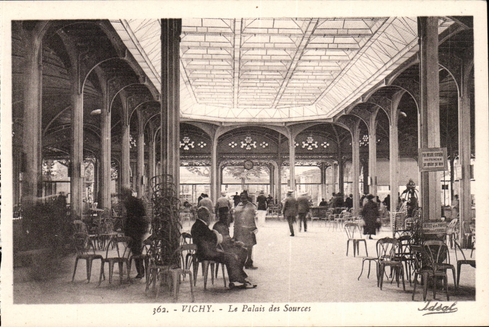 Vichy - Le Palais des Sources - CPA 