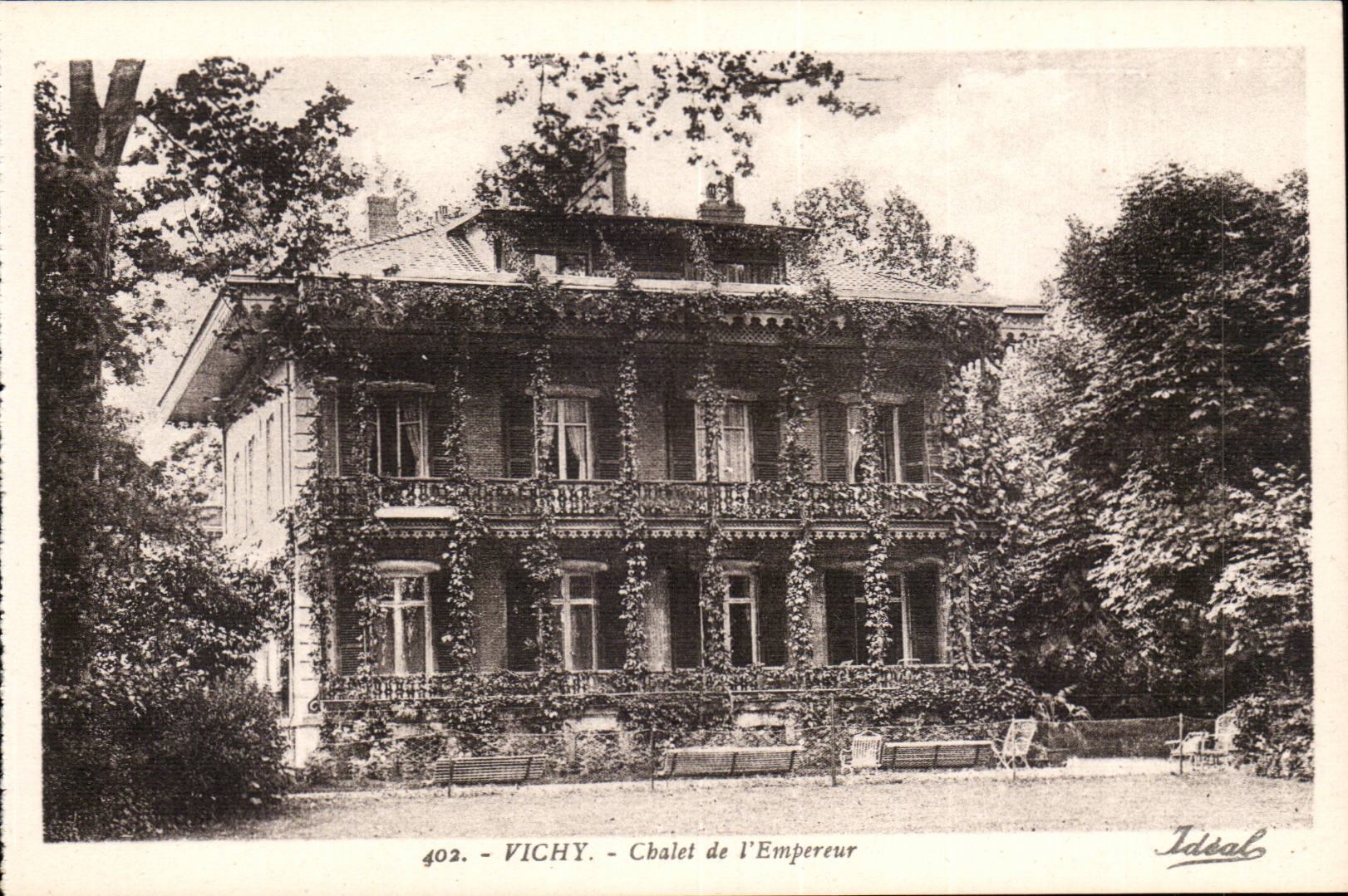 Vichy - Chalet de l'Empereur - CPA 