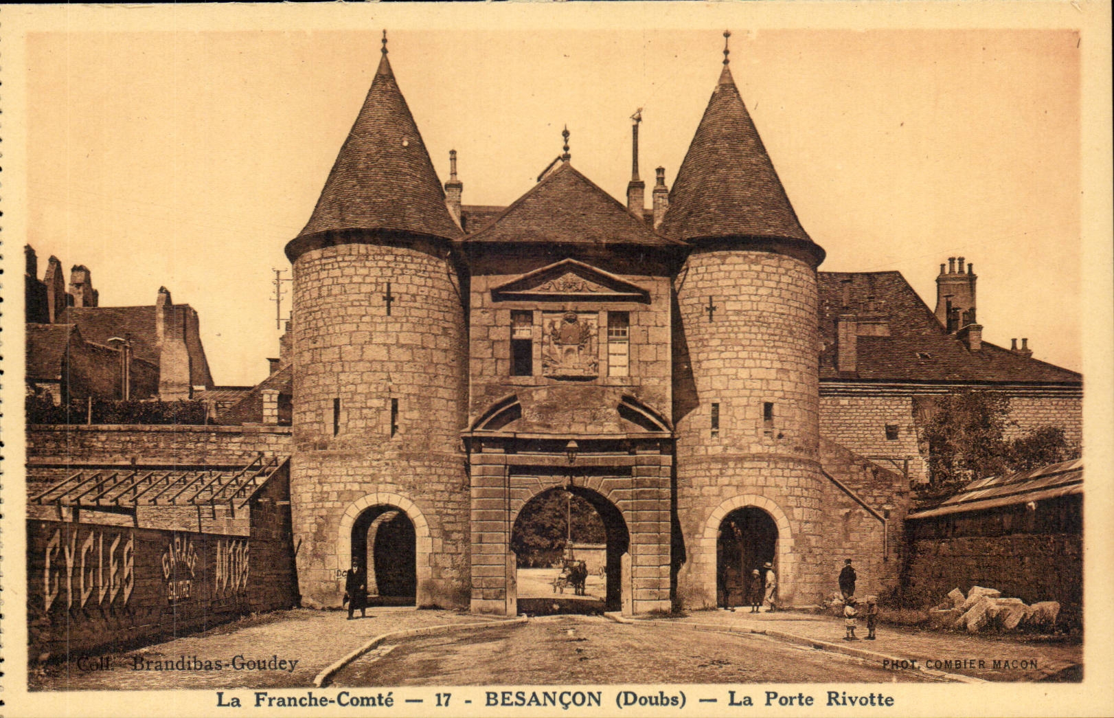 Besancon - the Rivotte Gate - CPA