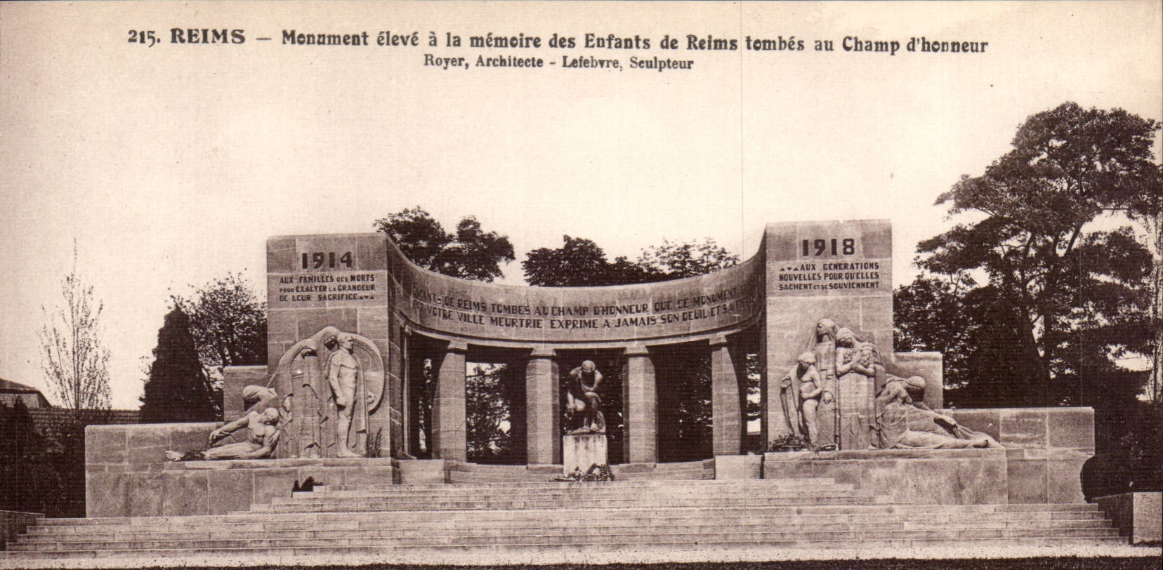 Reims - Monument raised with the Memory of the Children of Reims tombs to the Field Of honor - CPA