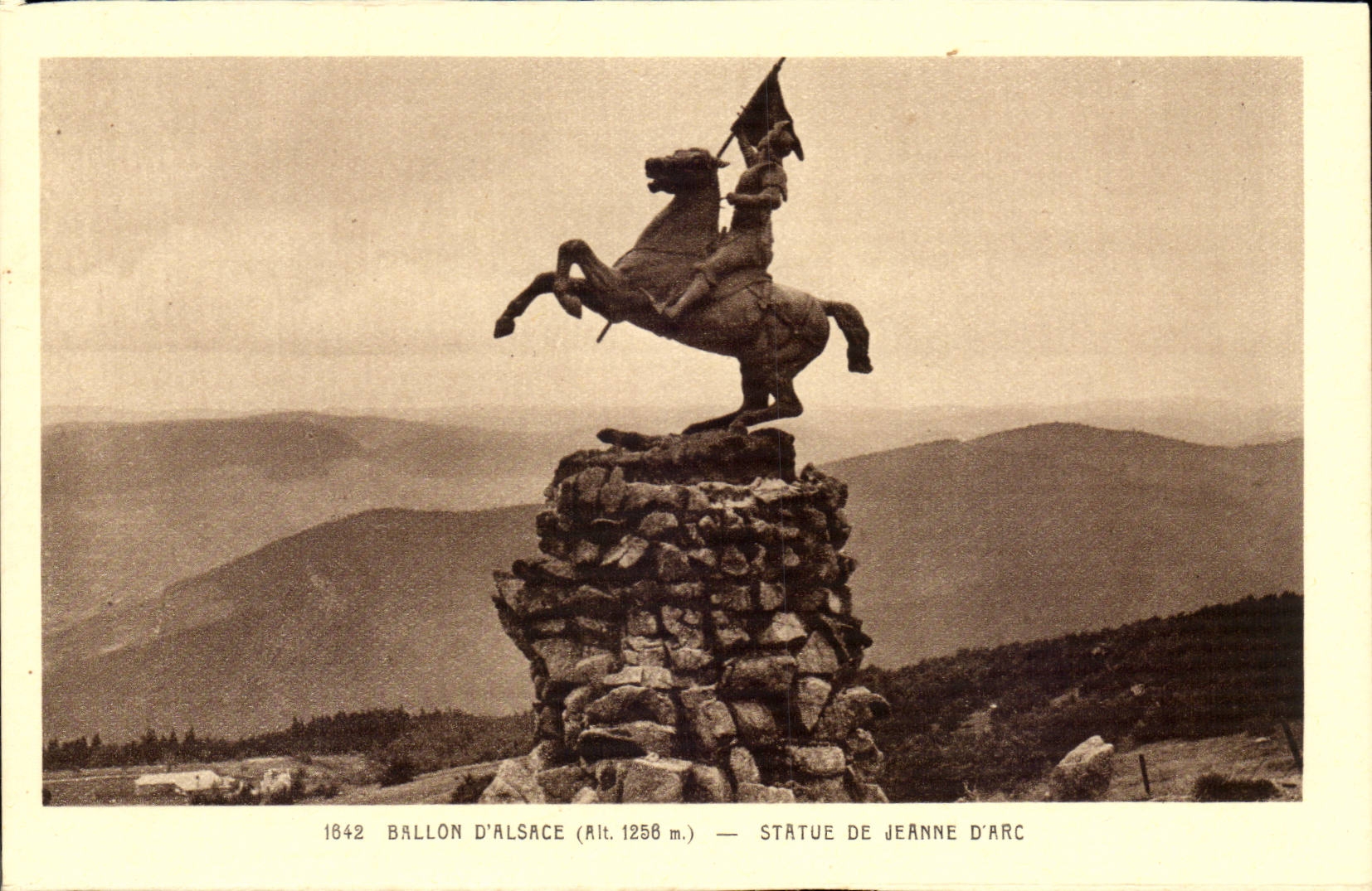 Balloon Of Alsace - Statue of Jeanne d' Arc CPA