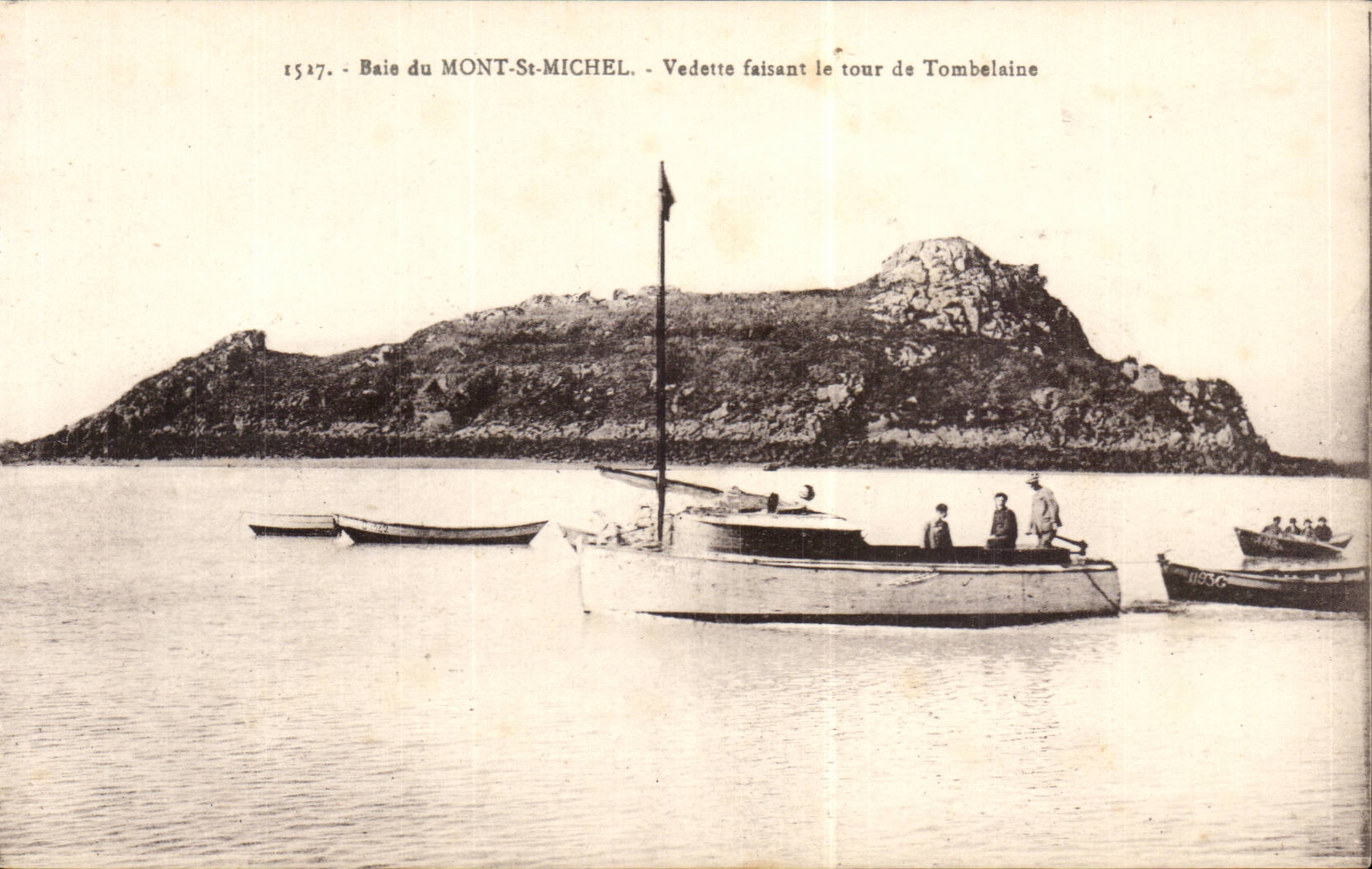 Mont Saint Michel - High-speed motorboat making the Turn of Tombelaine - the CPA