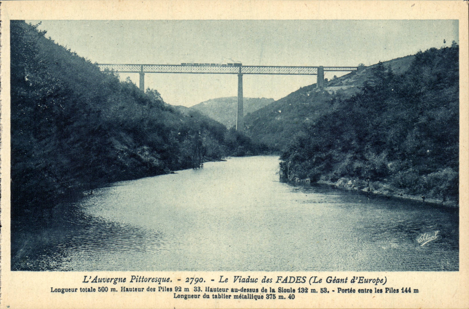 Auvergne CPA Viaduct Insipid giant of Europe