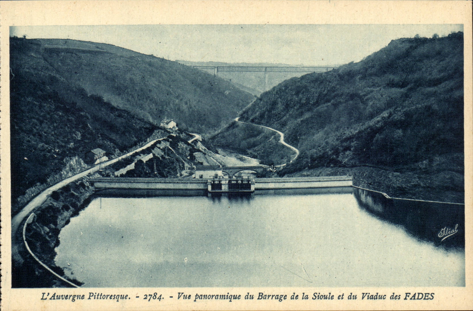 Auvergne CPA Viaduct the Insipid ones Panoramic View of the stopping of Sioule