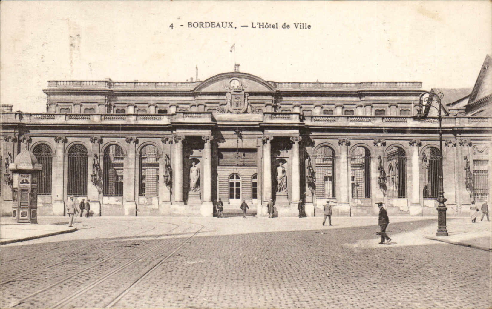 Bordeaux - the Town hall - CPA