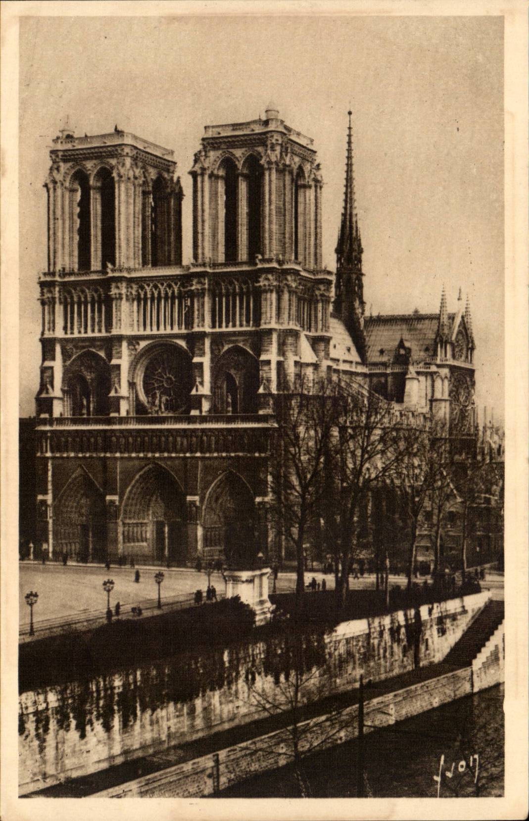 Paris - 4 - Notre Dame - CPA 