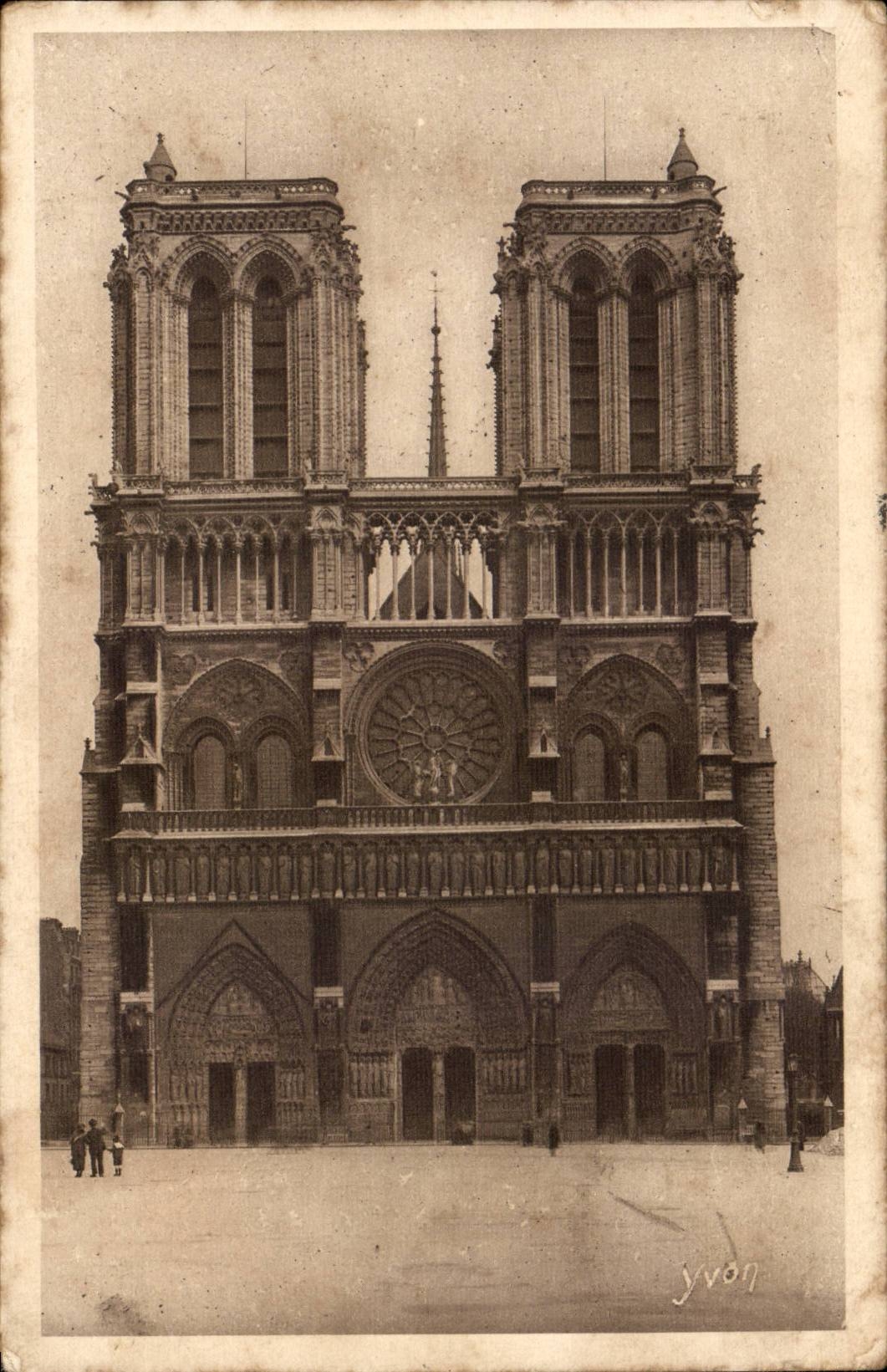 Paris - 4 - Notre Dame - CPA 