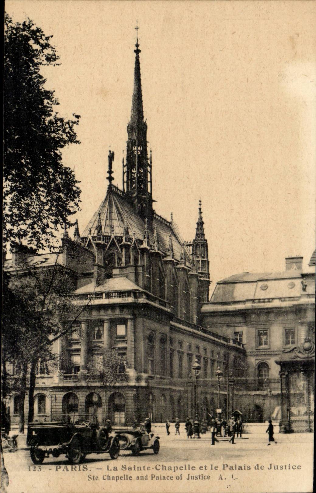 Paris 1 - La Sainte Chapelle et le Palais de Justice CPA