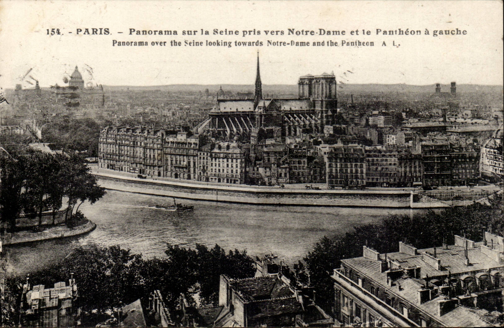 Paris 4 - Le Panorama sur la Seine pris vers Notre Dame et le Pantheon a gauche CPA