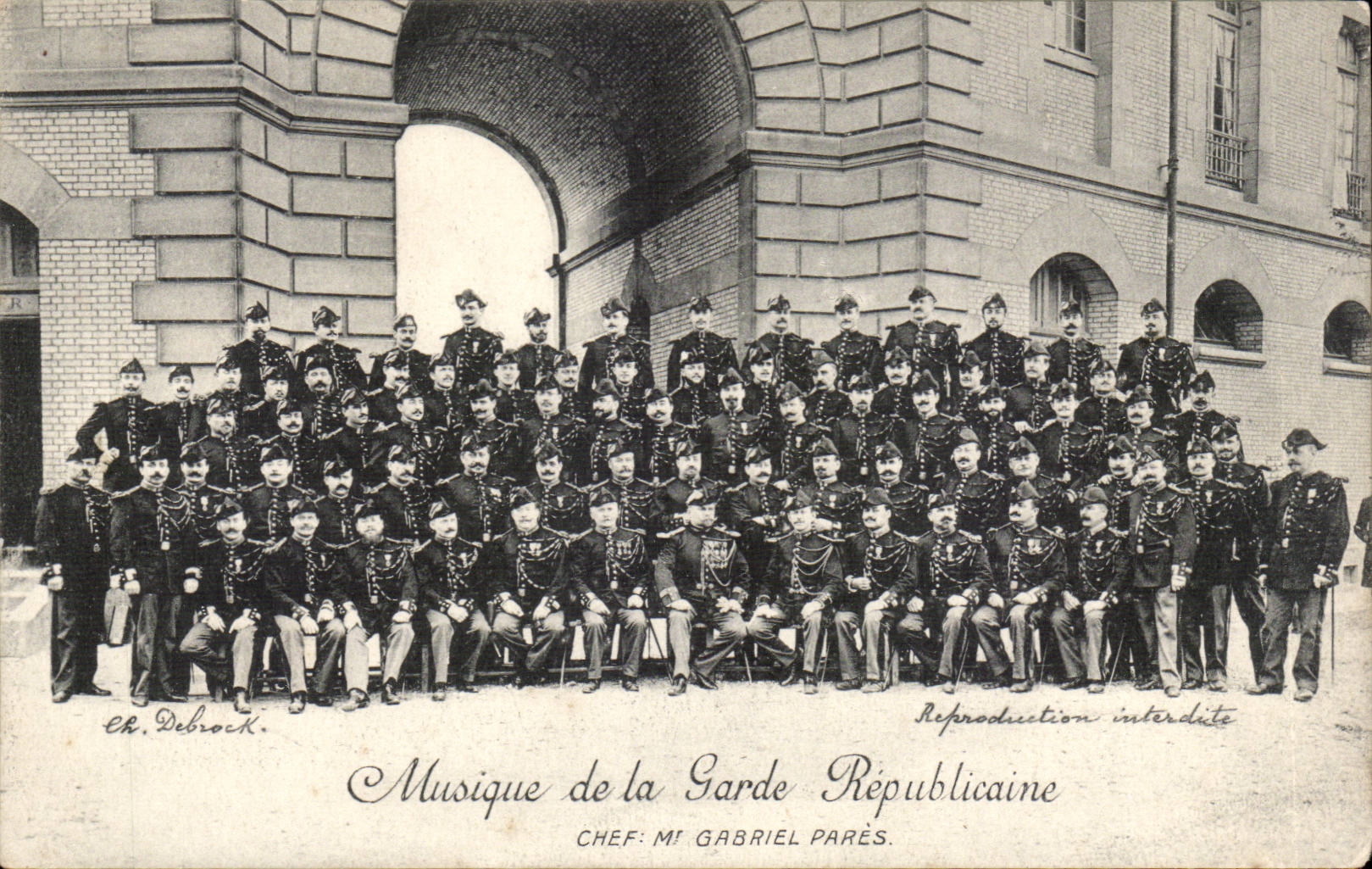 Militaria - Music of the Republican guard - Chief Avoid - Instrument CPA