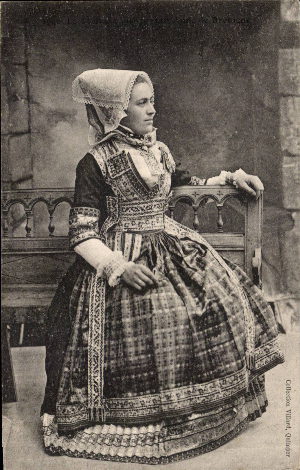 Folklore - Costume - Anne of Brittany - CPA