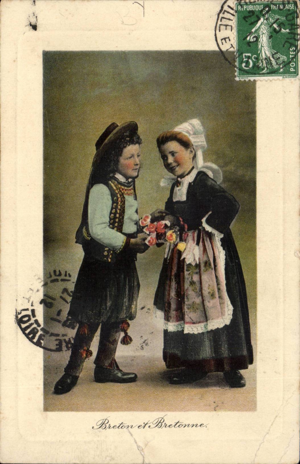 CPA Folklore Breton and Breton
