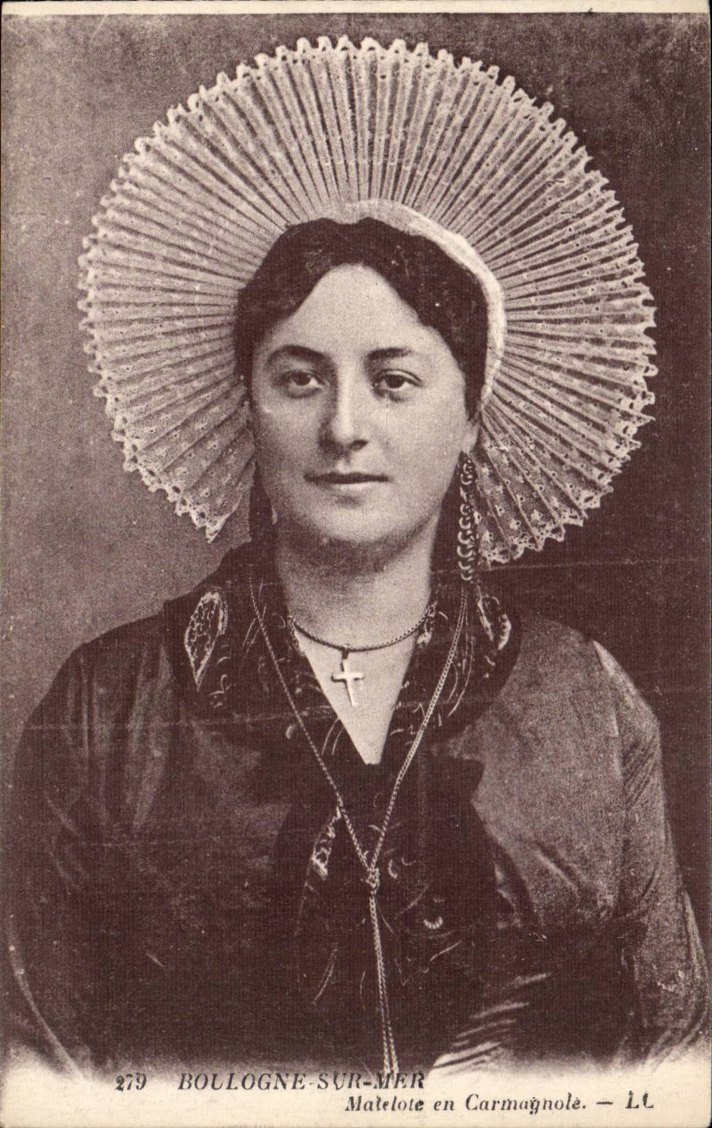 Boulogne on Sea - Fantasy - Woman - Fish stew - CPA