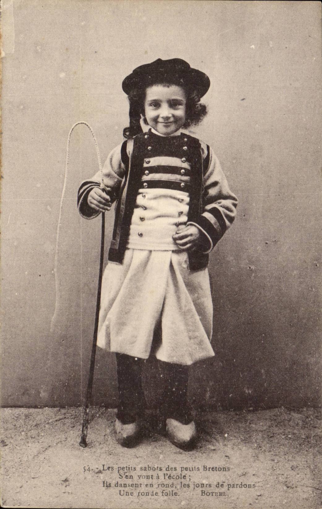 Fantasy - child - shoes - folklore - costumes CPA