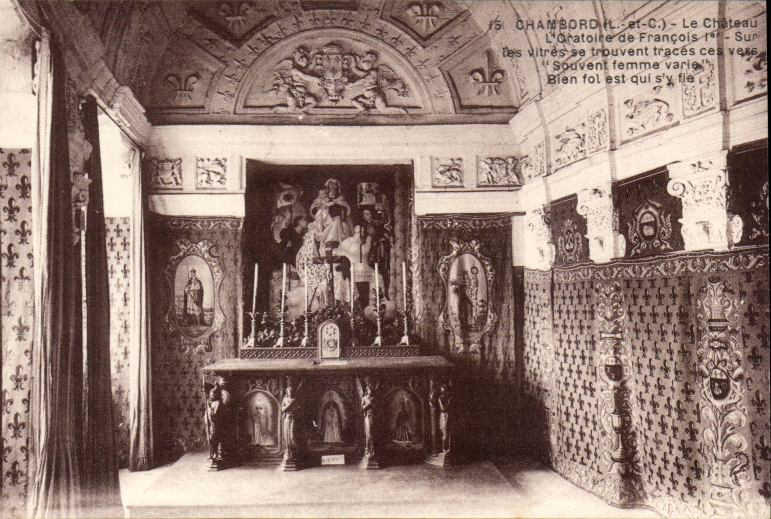 Chambord - Le Chateau - L'Oratoire de Francois 1 CPA 