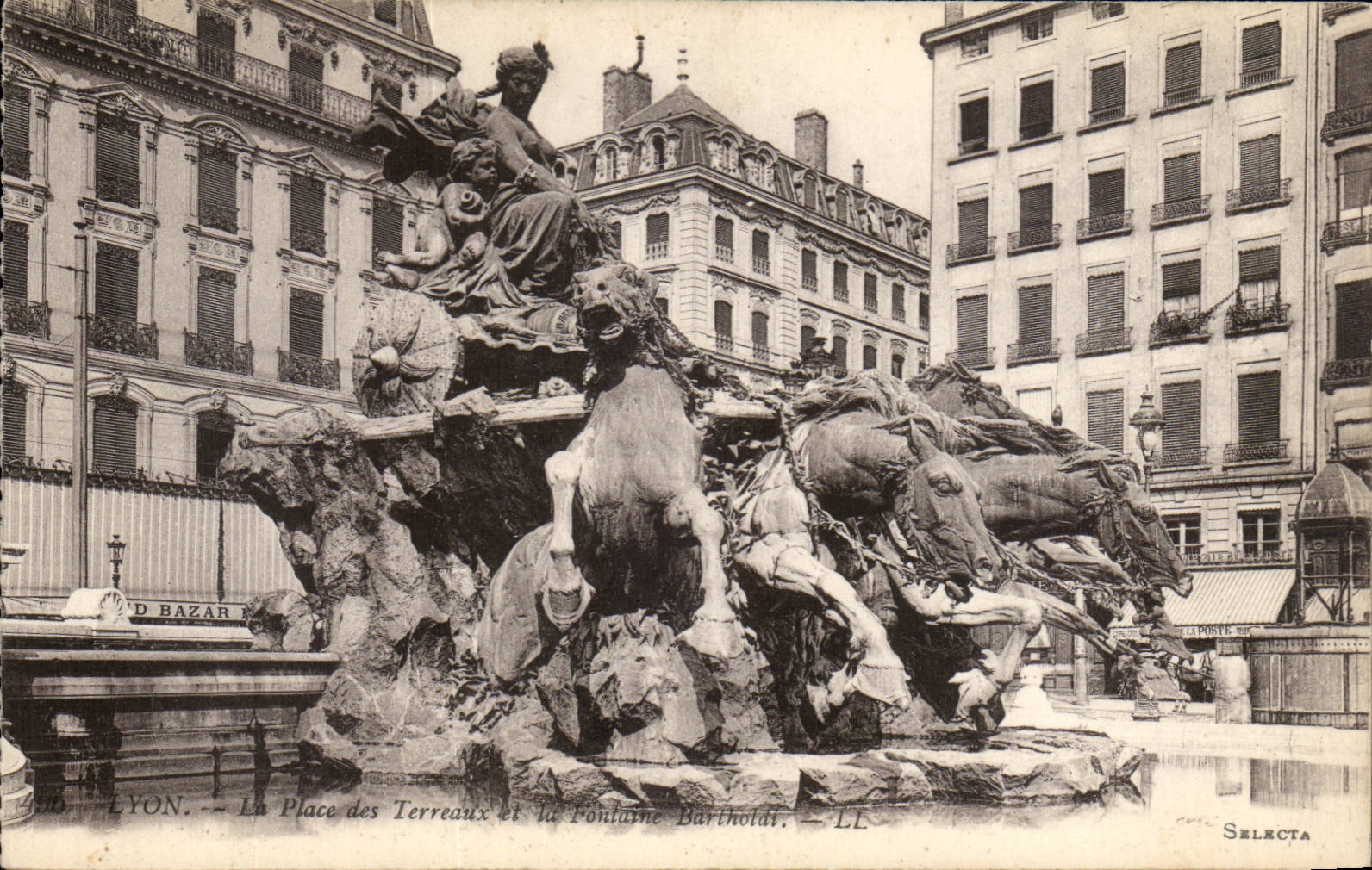 Lyon - der Ort der Mischungen und des Bartholdi Brunnens - CPA