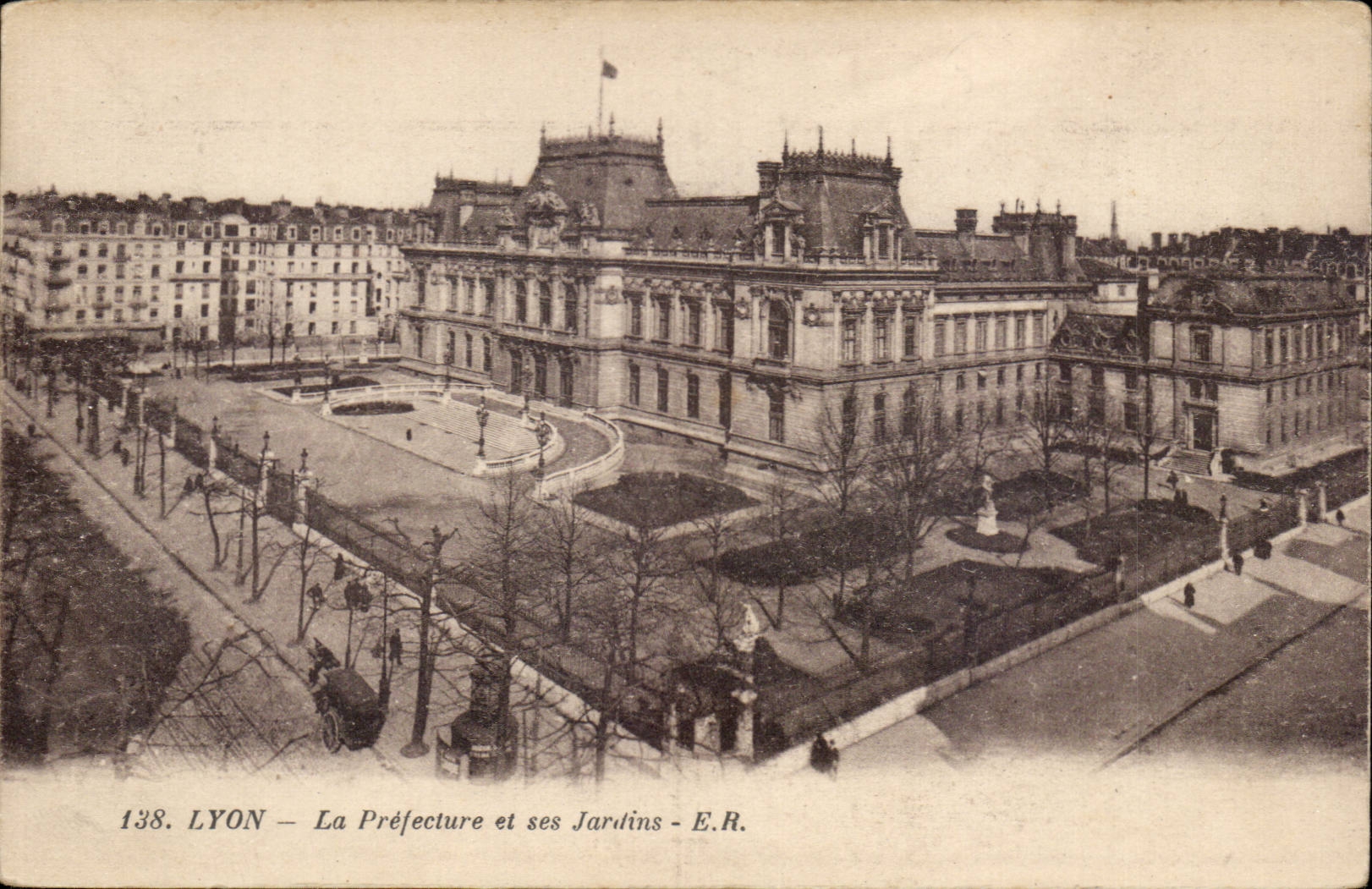 Lyon - Prafektur und Garten - CPA