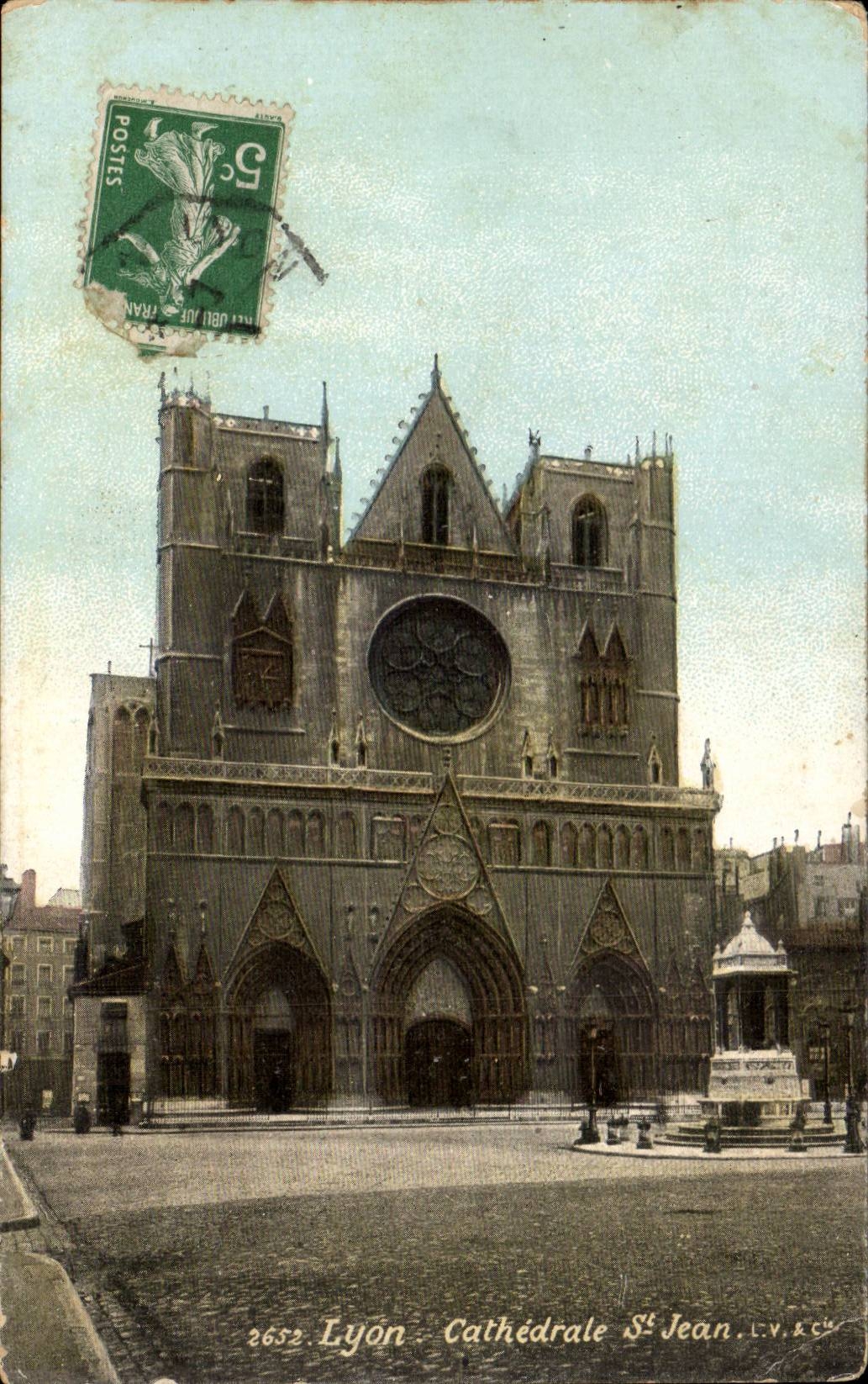 Lyon - Kathedrale-Str Jean - CPA