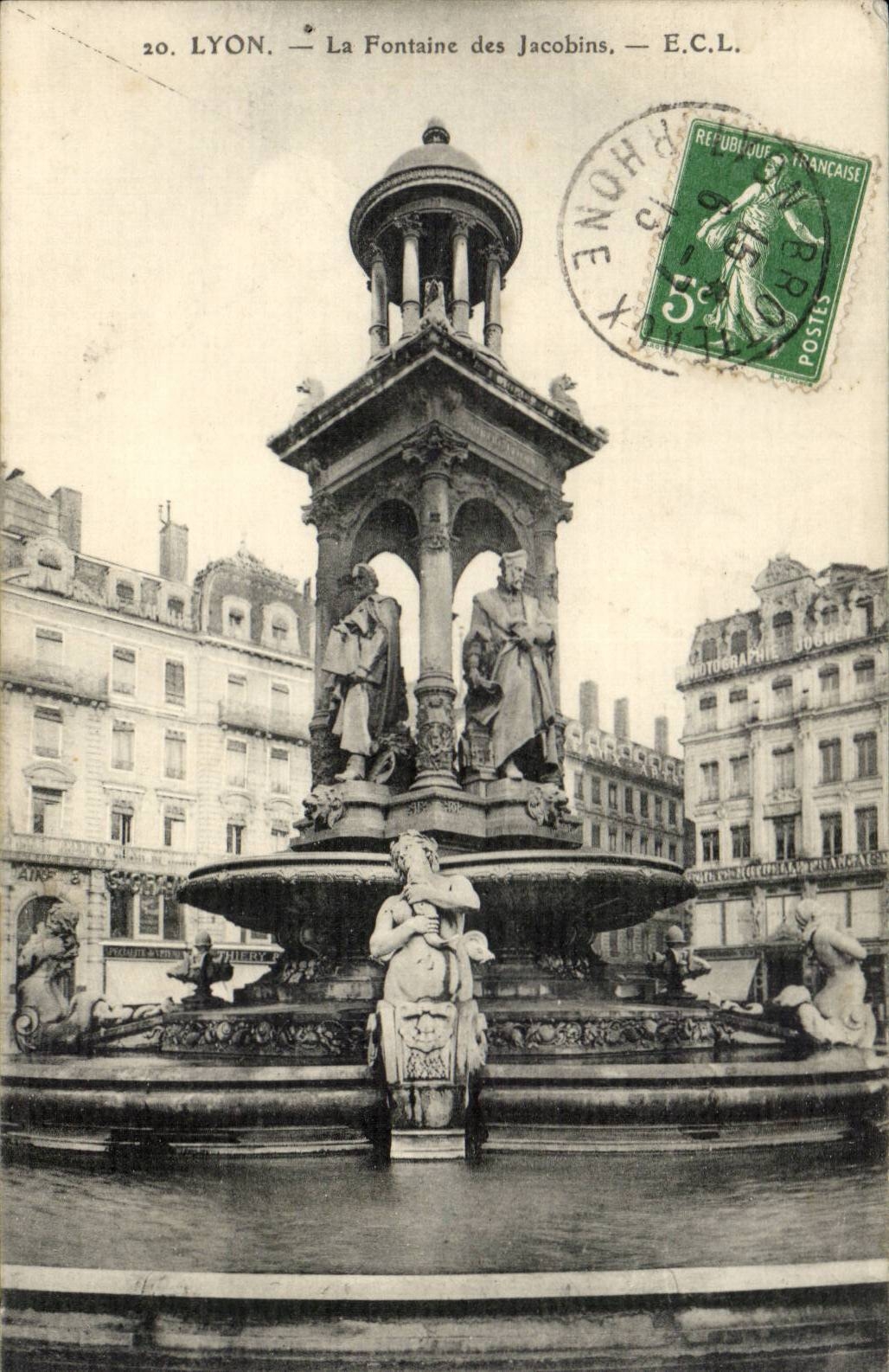 Lyon - der Brunnen des Jacobins - CPA
