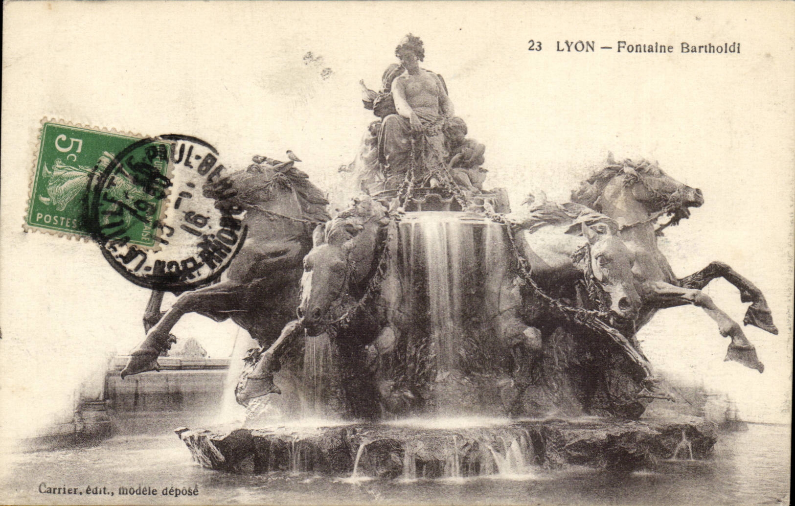 Lyon - Bartholdi Brunnen - CPA