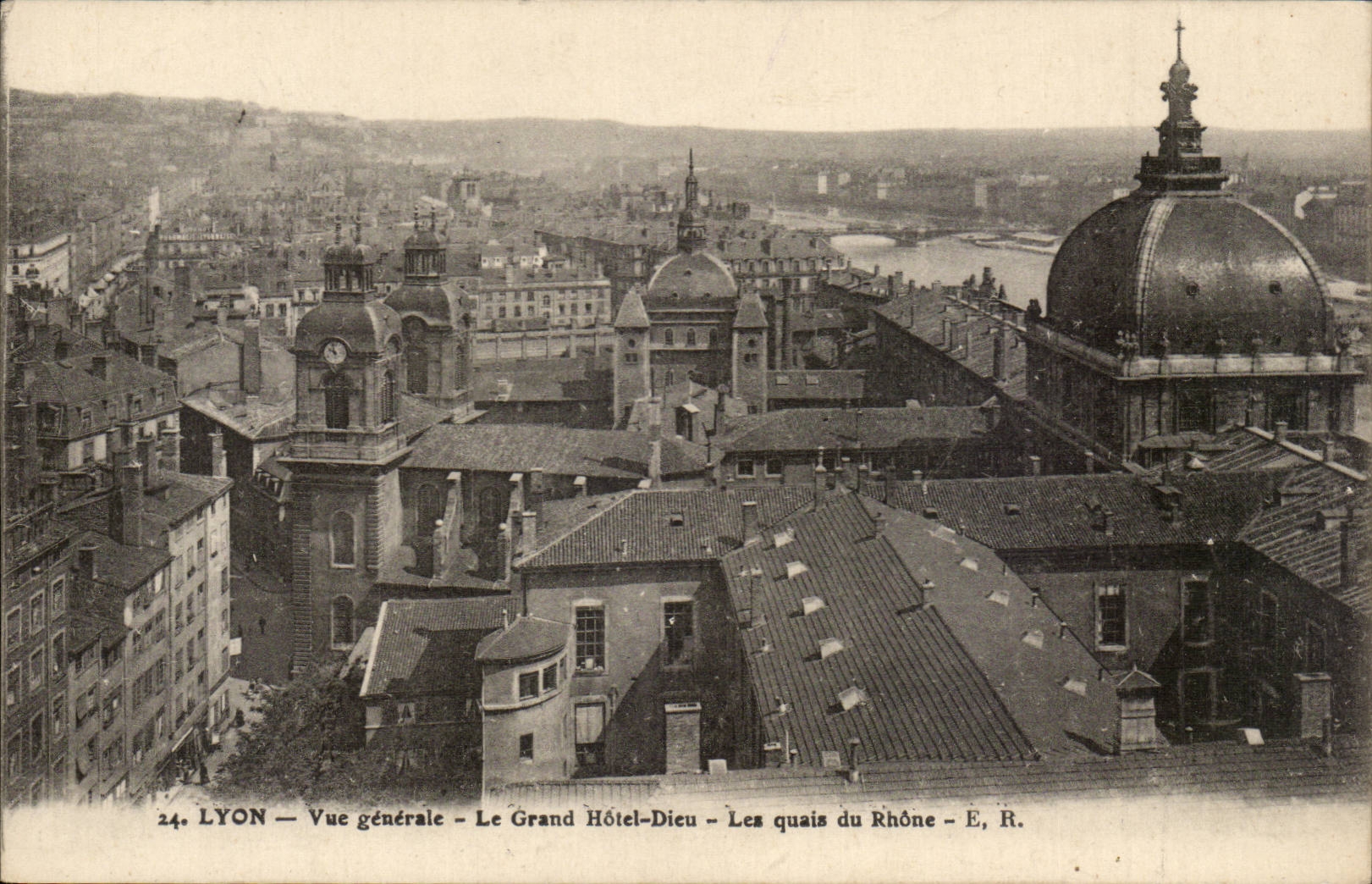 Lyon - Ansicht - der grosse Hotel-Gott - Kais der Rhônes CPA