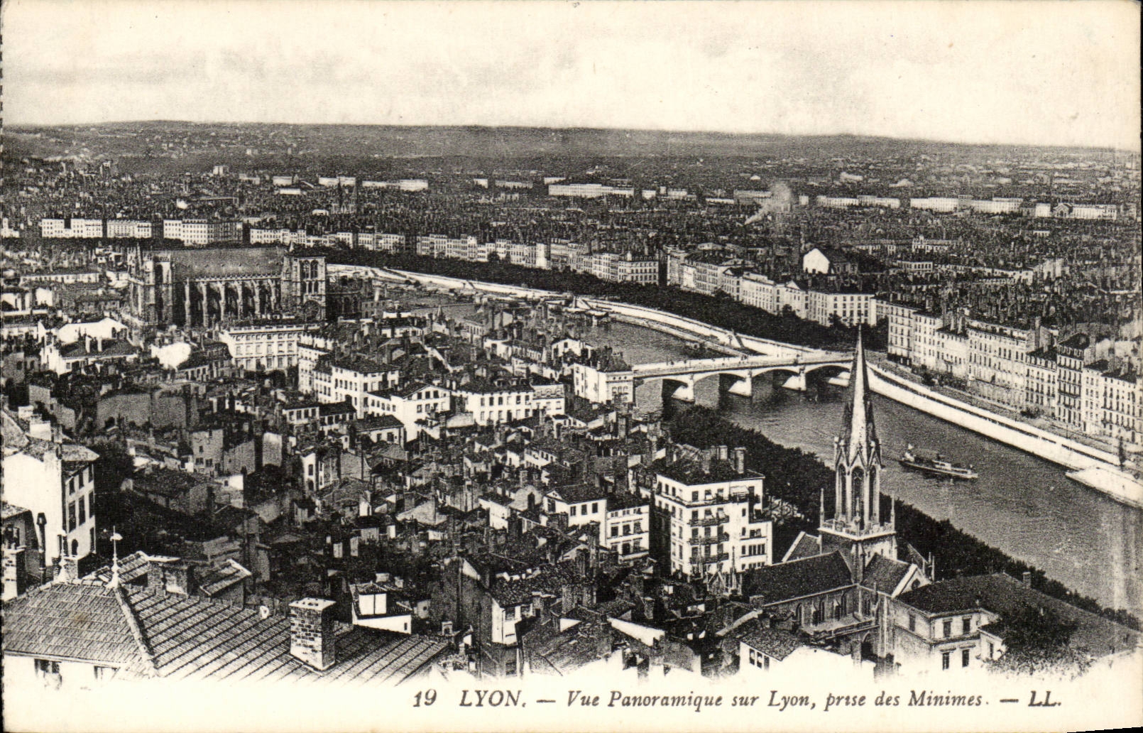 Lyon - panoramische Ansicht uber Lyon genommen von den kleinen - CPA