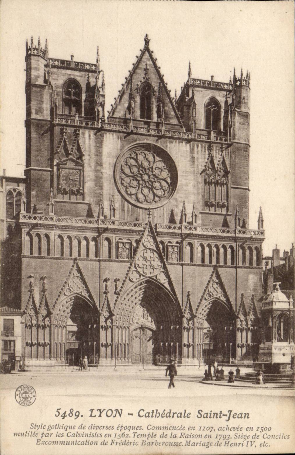 Lyon - die Kathedrale-Str Jean - CPA