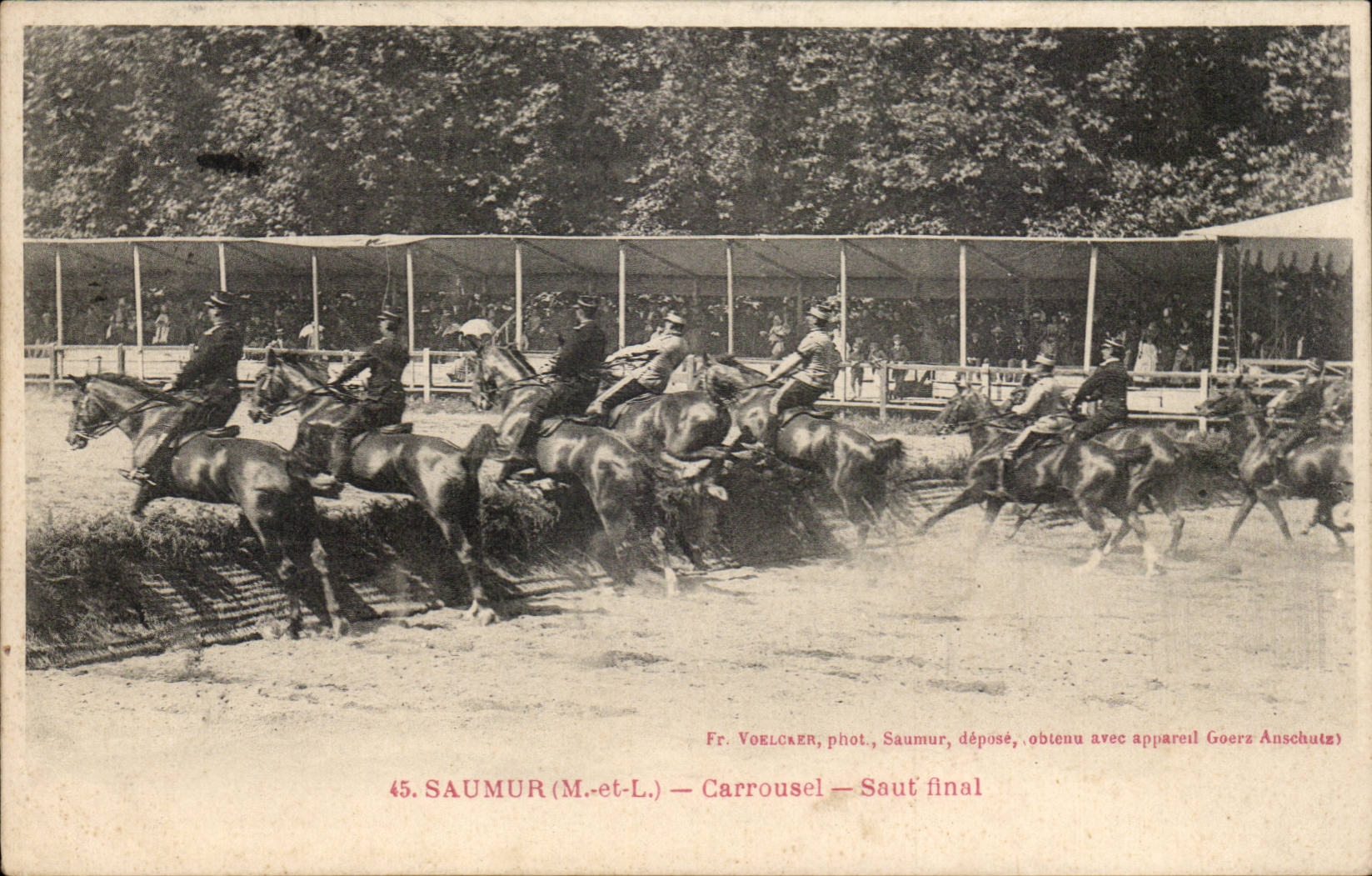 Saumur CPA School of cavalry Carousel final Jump (riding horse hippism)