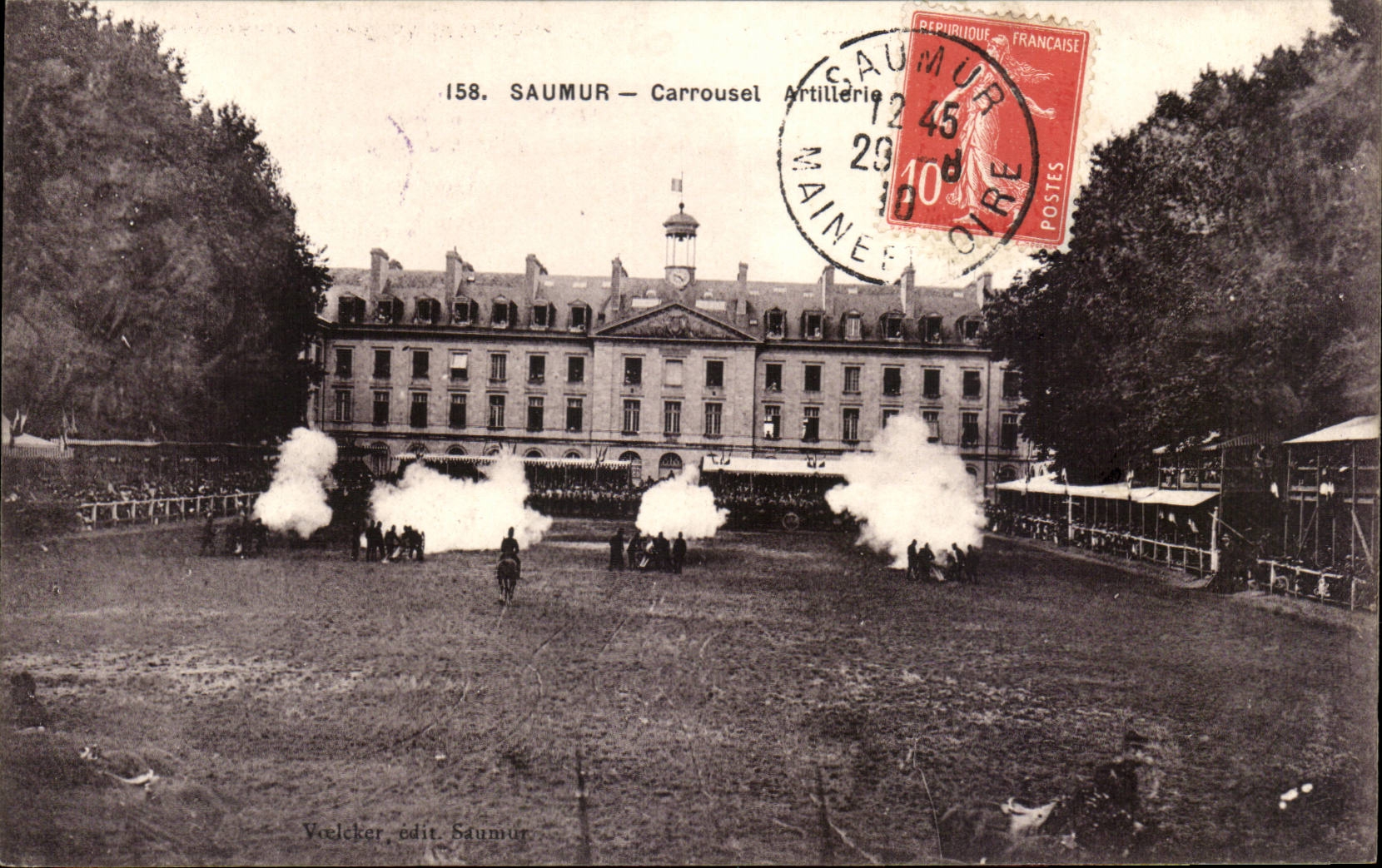 Saumur CPA military CAroussel (horse hippism)