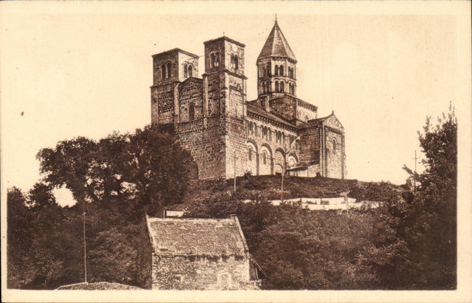 CPA Saint Nectary the church