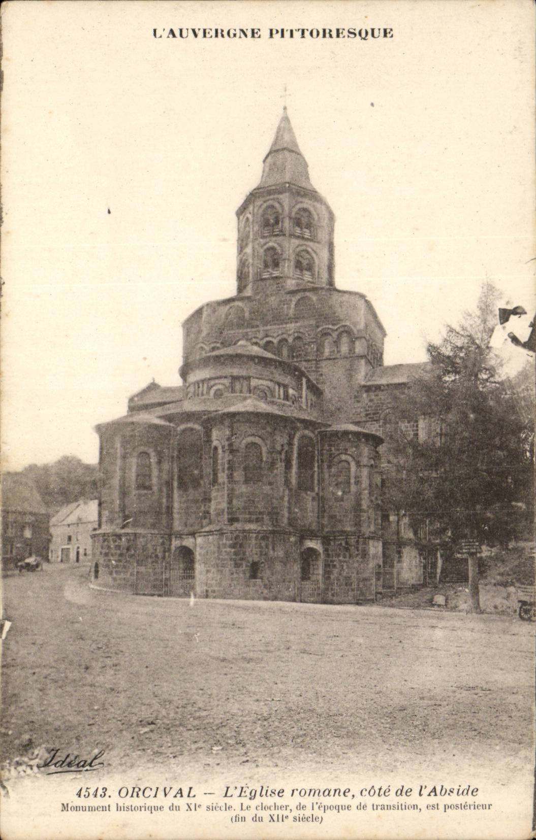 CPA Orcival the Romance church dimensions apse