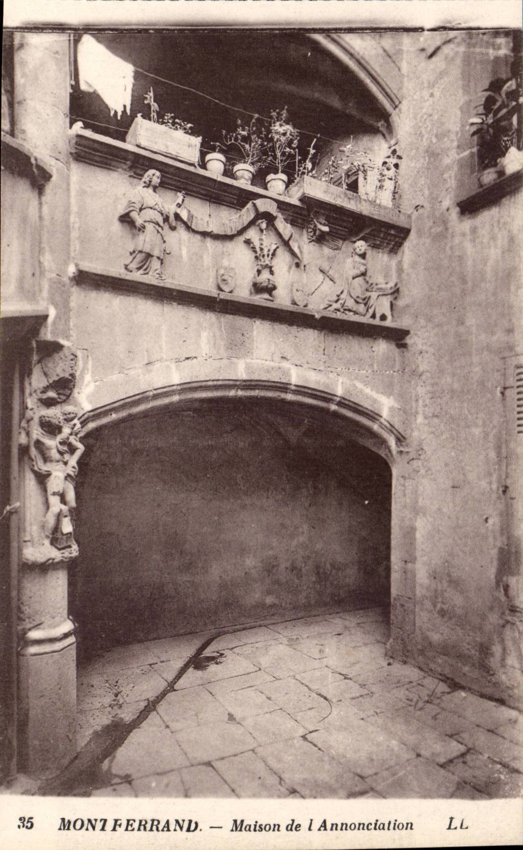 CPA Montferrand House of the Annunciation