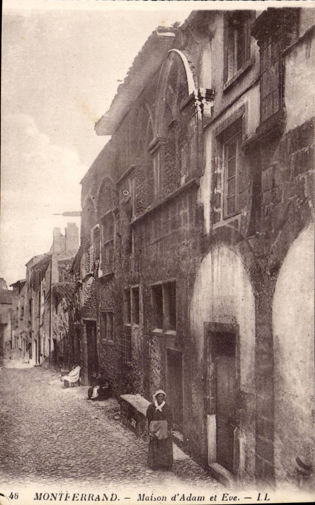 CPA Montferrand House of Adam and Eve