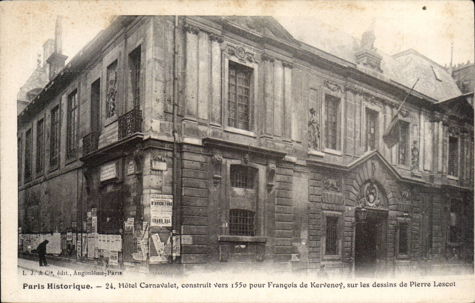 Paris 3 Carnavalet Hotel - built about 1550 for François de Korvenoy - CPA