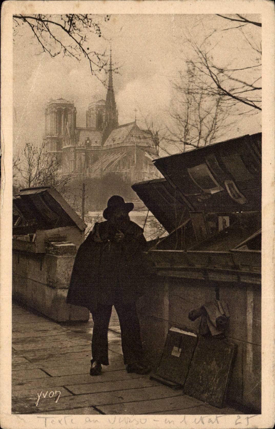 Paris 1 Le Type Parfait du Bouquiniste - CPA 