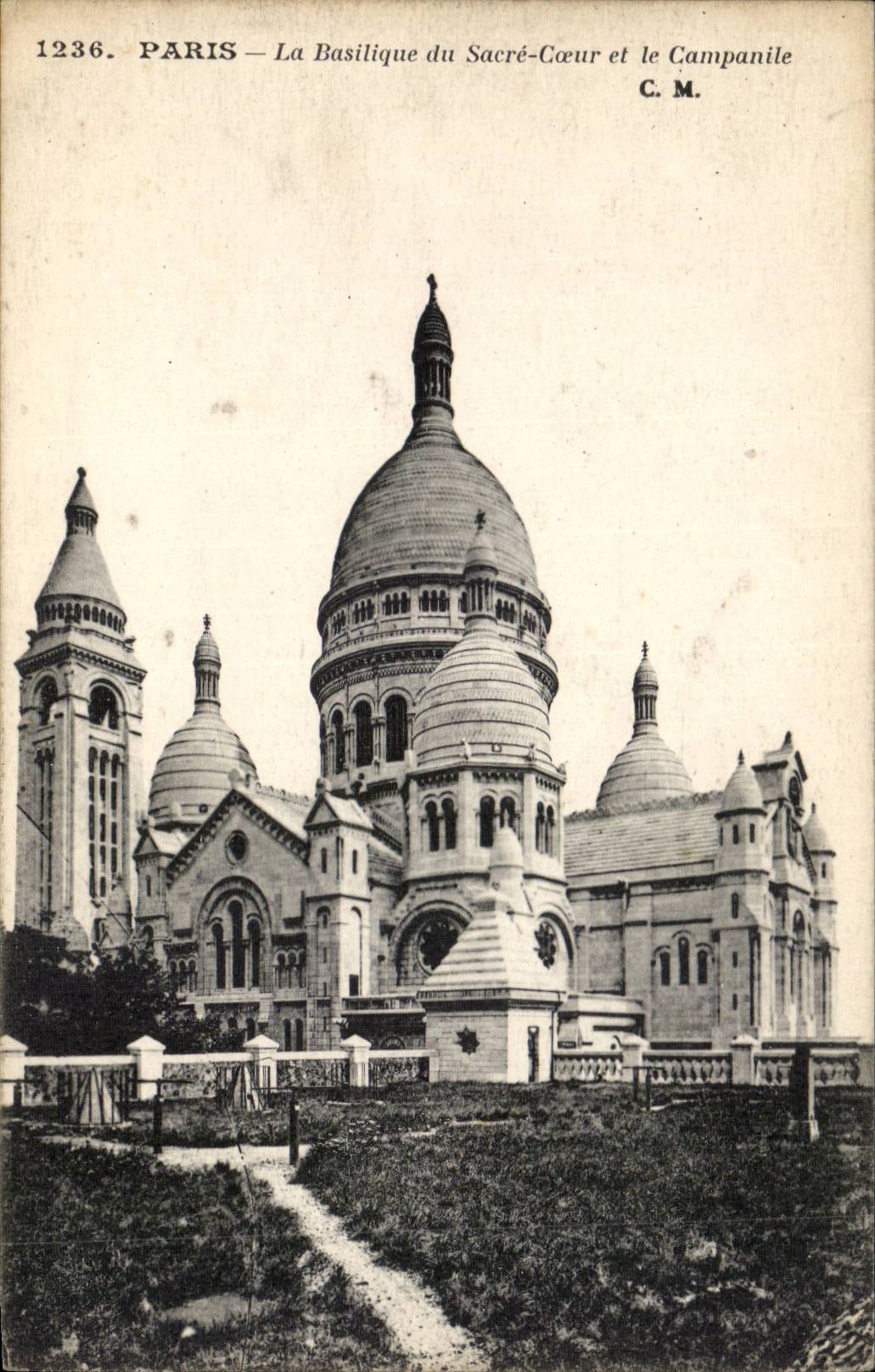Paris 18 - Montmartre - Basilique du Sacre Coeur et la Campanile CPA