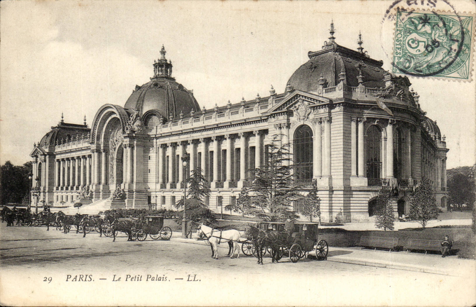 Paris - 8 - the Petit Palais - CPA
