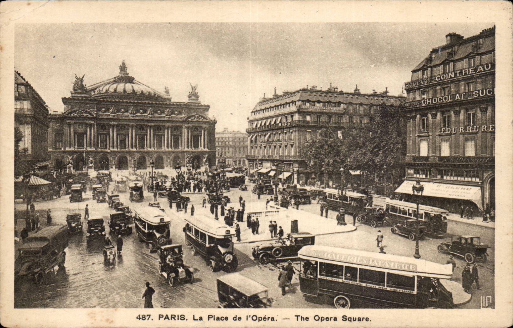 Paris - 9 - La Place de L'Opera - autobus - CPA