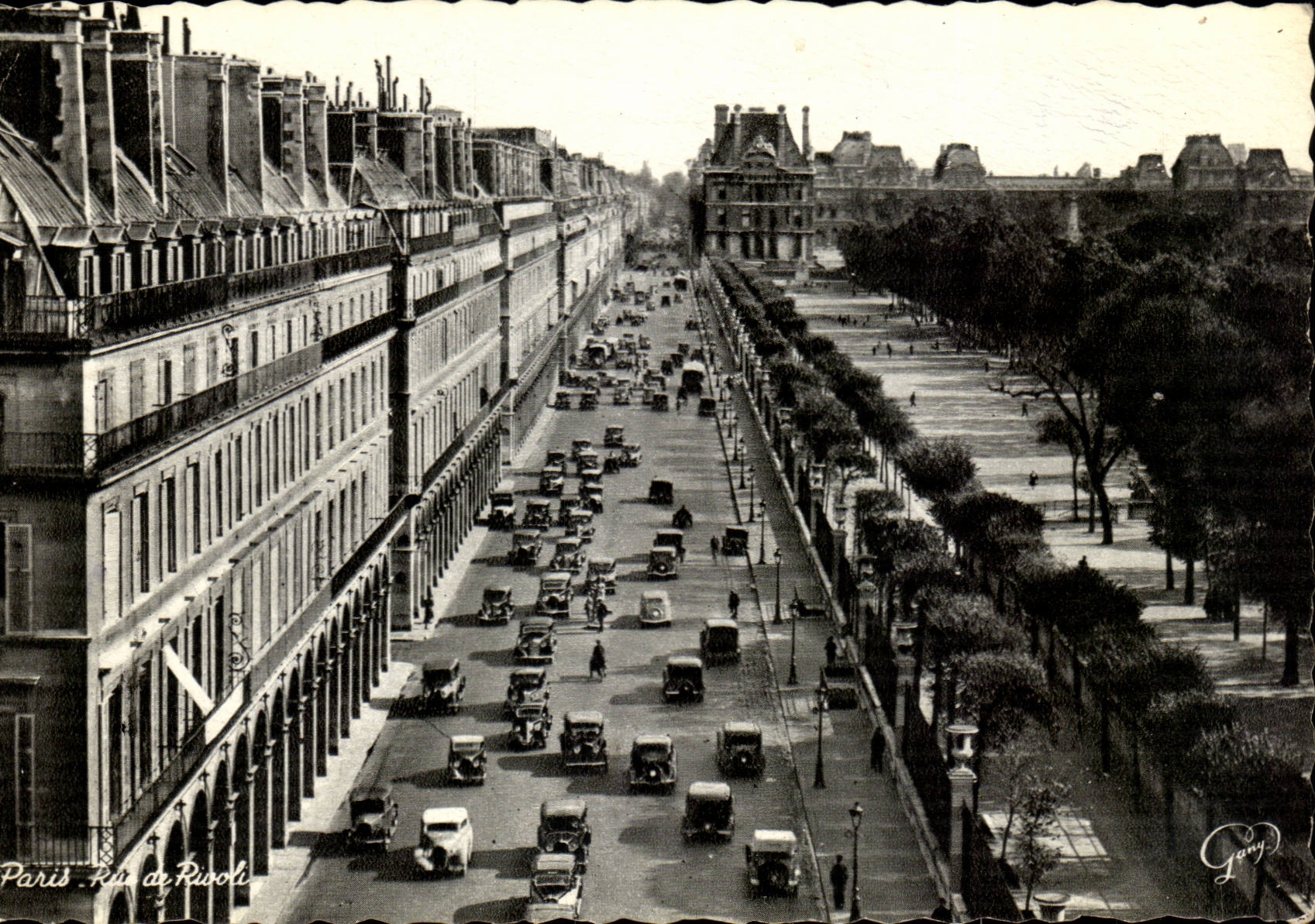 Paris 1 - Rivoli Street CPA 