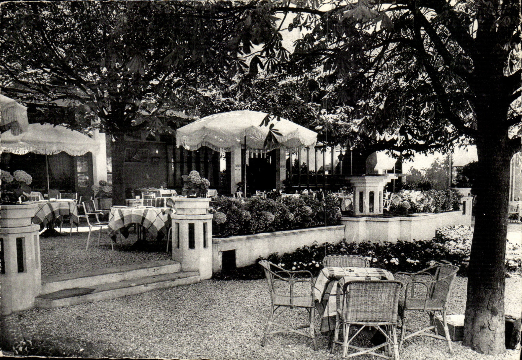 Barbizon - Framework Charm Ier Ordre CPA