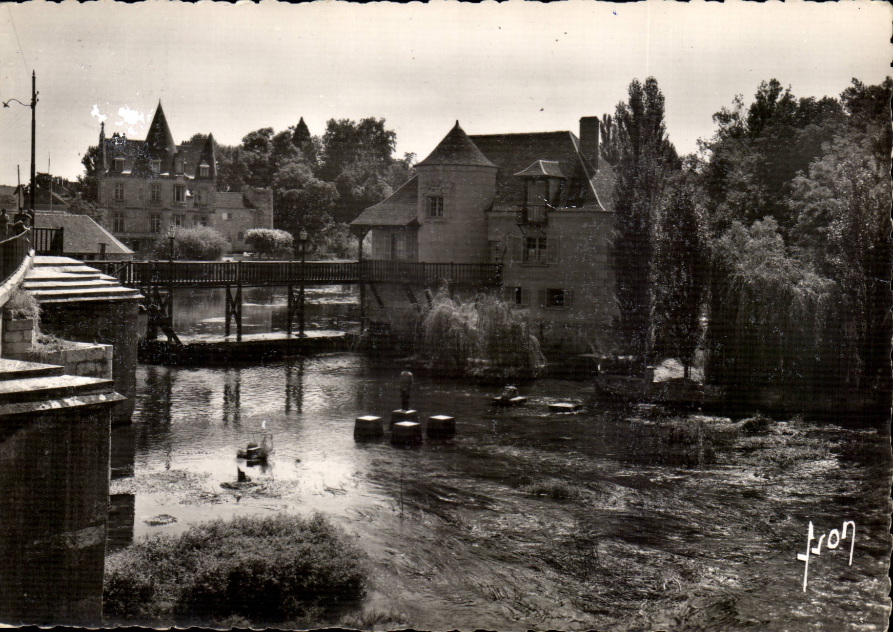 Moret sur Loing - Vu du Pont CPA