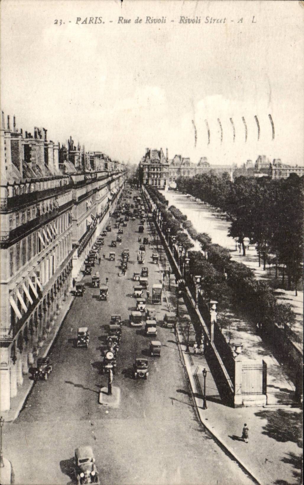 Paris - 1 - Rue du Rivoli CPA 
