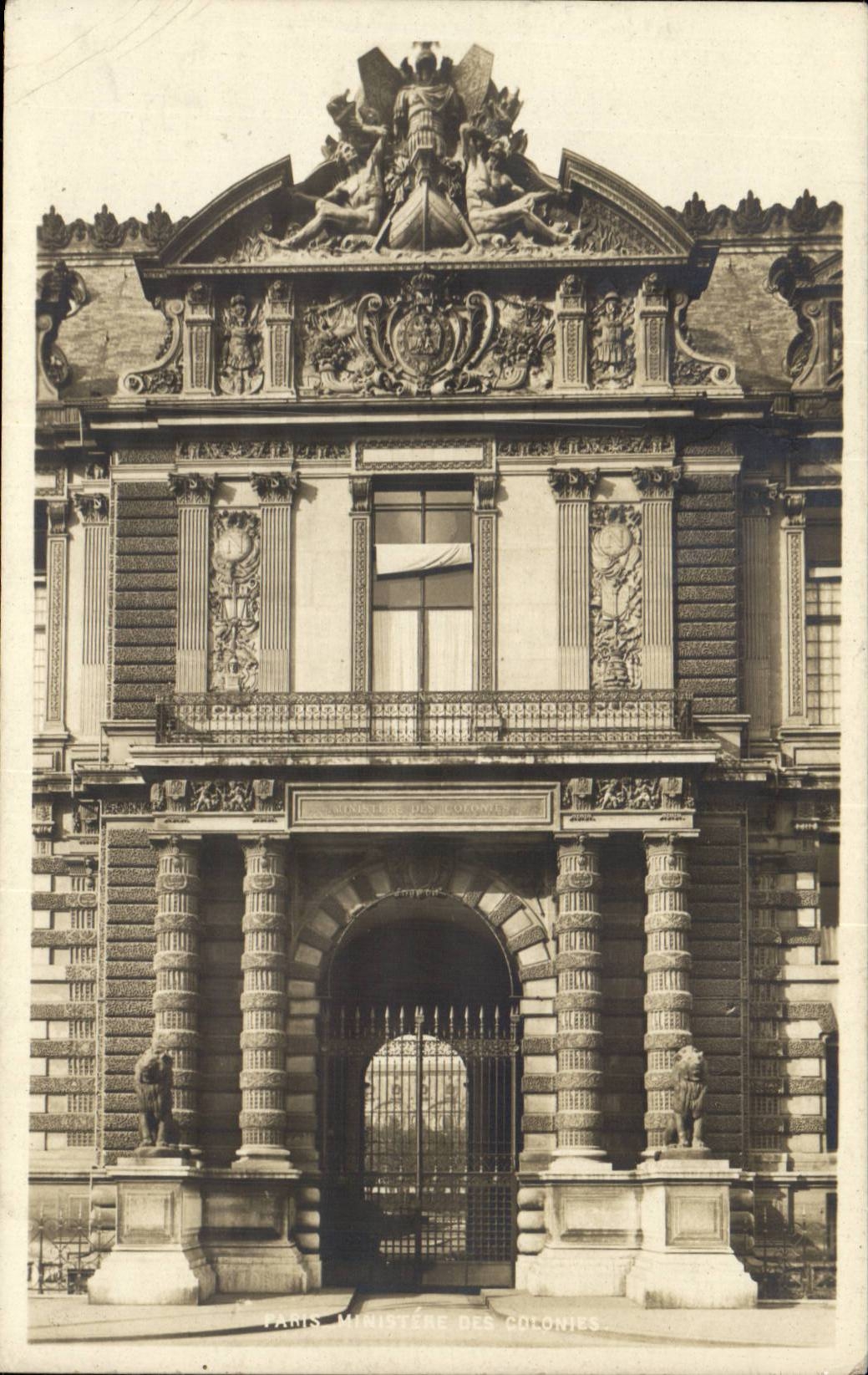 Paris - 9 - Ministere des Colonies CPA 