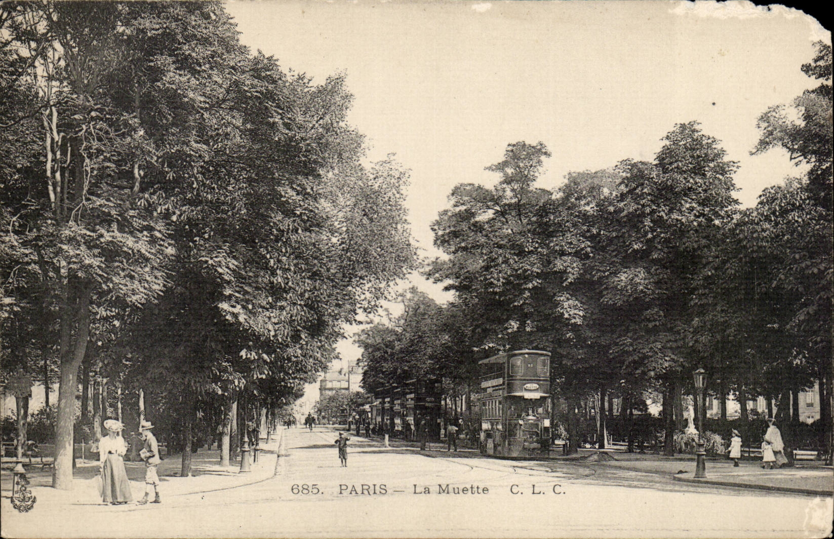 Paris CPA LA Muette (tramway autobus)