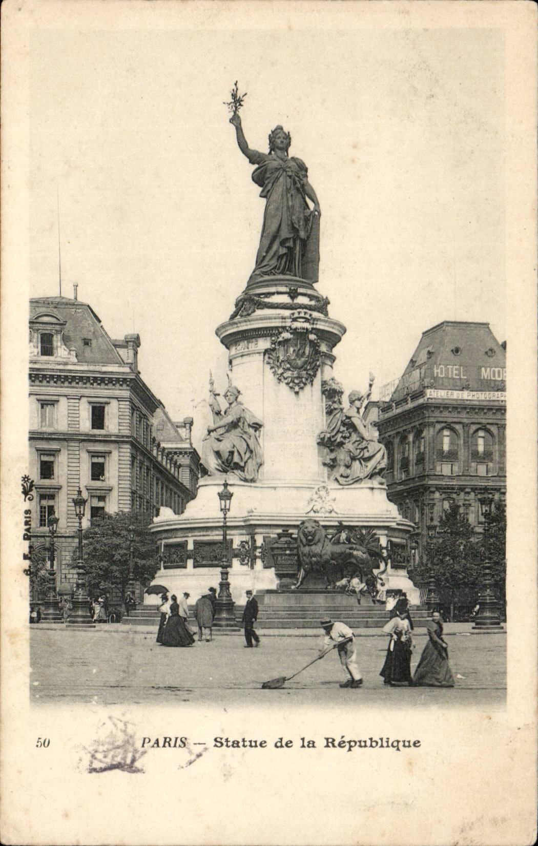 Paris 10 - Place Republic CPA