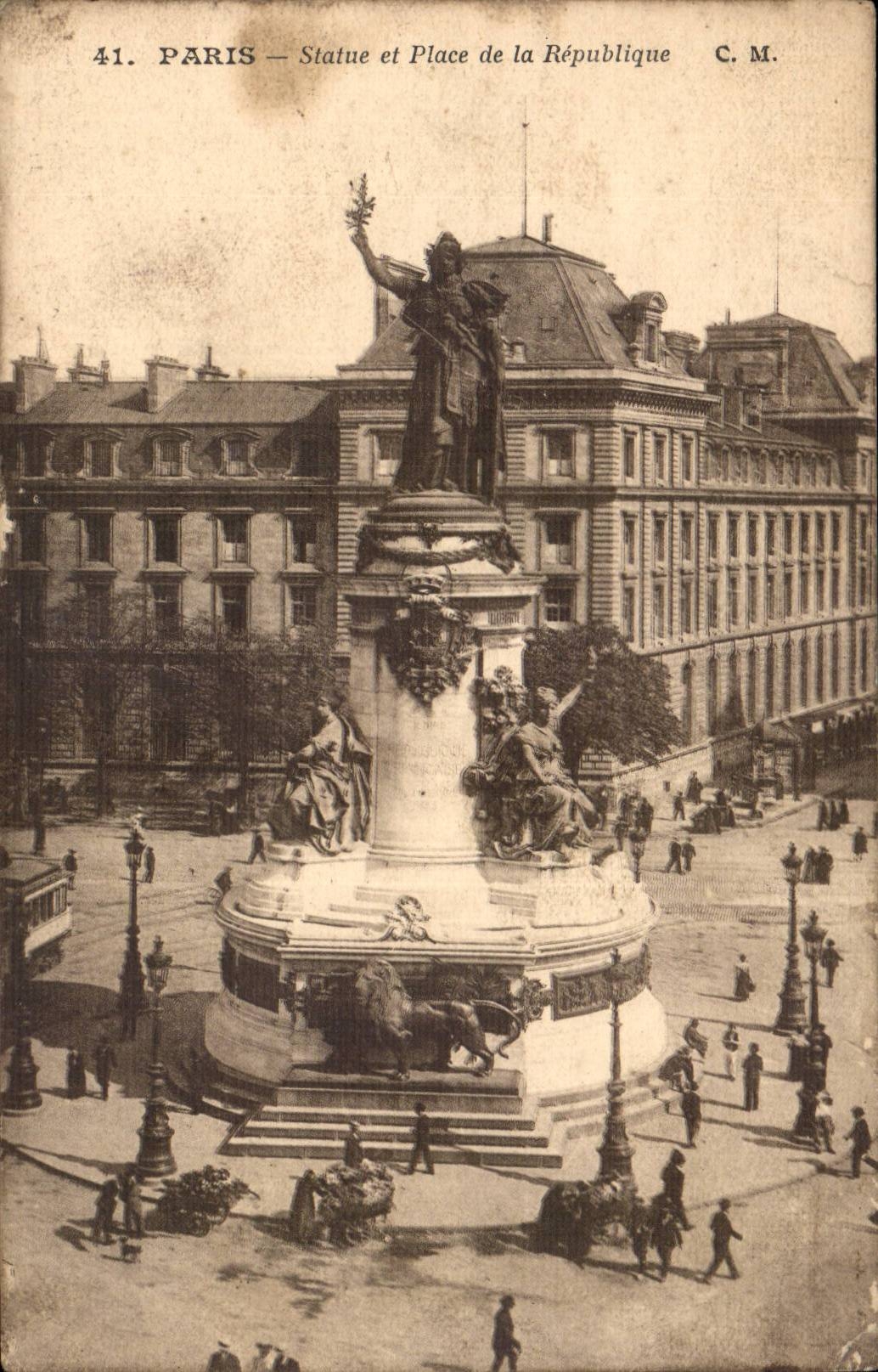 Paris - 10 - Statue and Places Republic - CPA